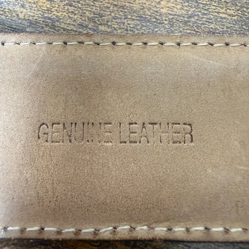 VTG Mark Shale Men's Genuine Leather Belt Large Brown Croc Embossed Print Preppy